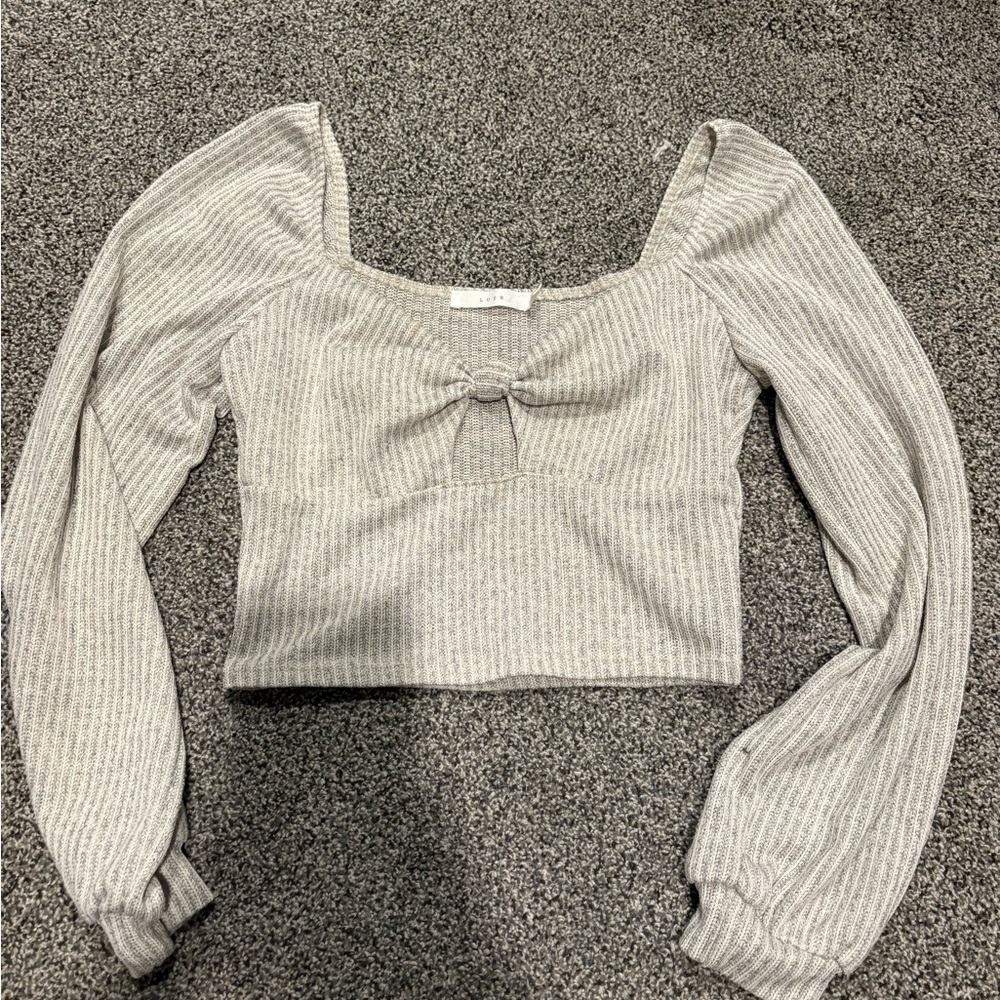 Lush Ribbed Long-Sleeve Cropped Top with Front Tie - Cream